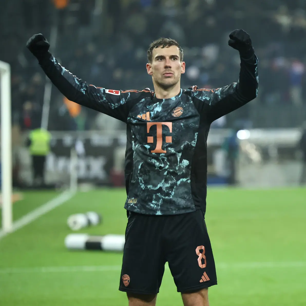 法国杯国际比赛日再迎强敌；门兴格拉德巴赫绝杀压哨；主帅态度——引发热议；团队化学反应显著的简单介绍-爱游戏体育