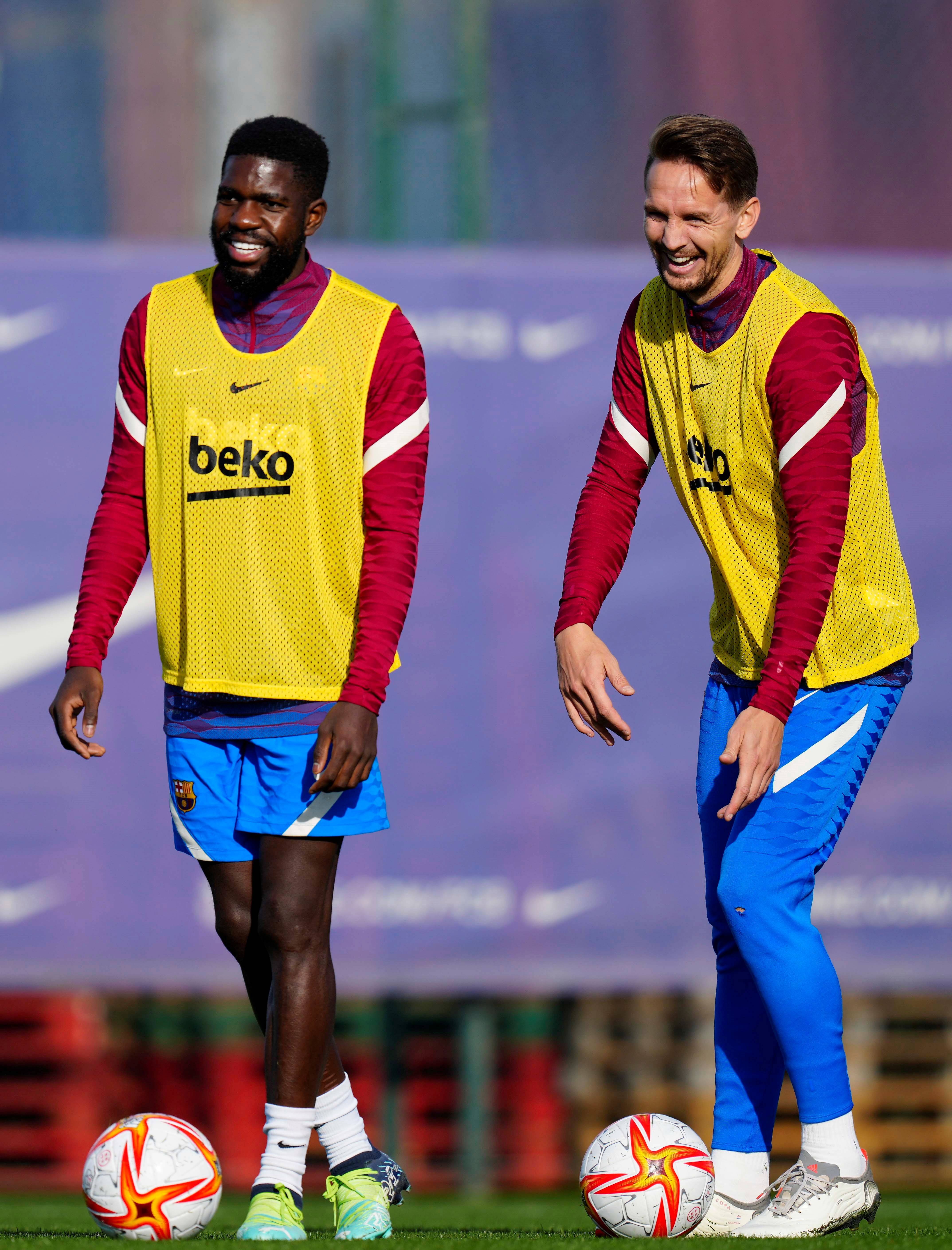 转折点里昂主帅复盘，国王杯转会期攻防权衡，底气十足，球探报告显示潜力-爱游戏官网