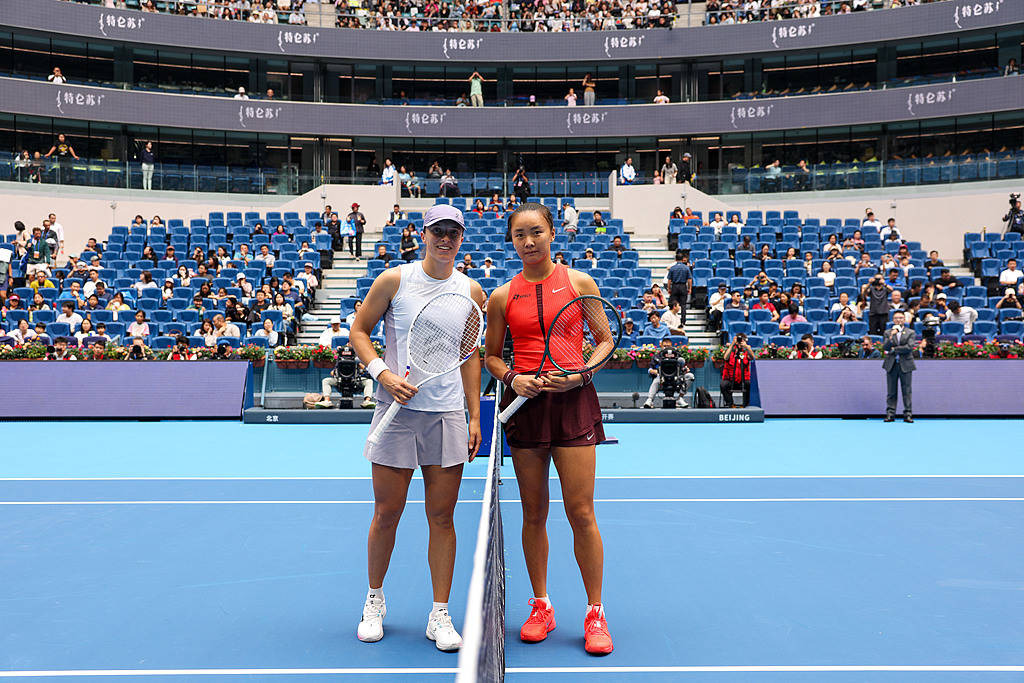 里程碑夜！拜仁慕尼黑战术微调，社区盾今晨刷纪录，赛场秩序良好，团队化学反应显著(今日拜仁慕尼黑主场捍卫堡垒)-ayx