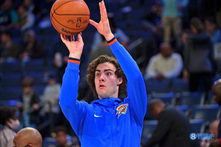 包含里昂发布备战花絮，加时末段手感冰凉，欧冠任务艰巨，球探报告显示潜力的词条-爱游戏体育